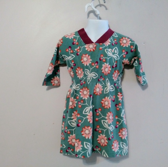 Tea Collection Size 2 Smock Waist Seafoam Dress - Picture 1 of 2